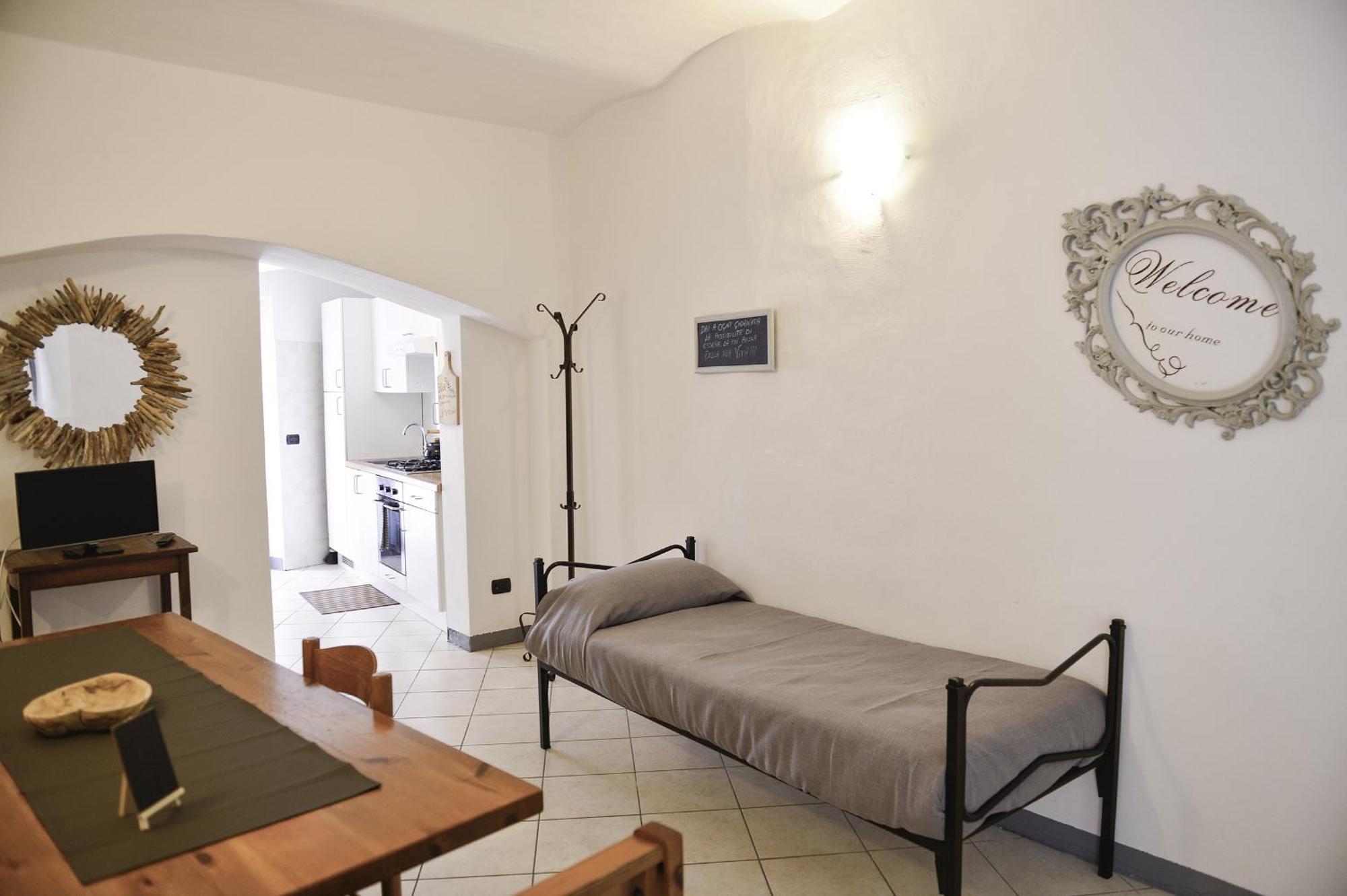 Apartamento A Casa Di Sole Brovello Exterior foto